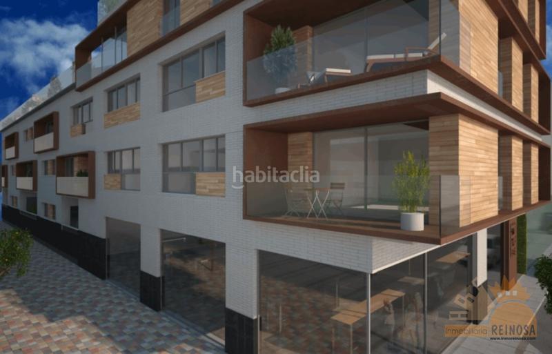 Foto 8455cbac-0503-476d-b5b6-e60bd1d44b6d. Rent studio with pool in Juan Carlos I Murcia