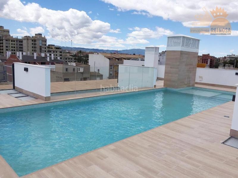 Foto fc061894-cd0b-4a2c-bf82-ec20590f087a. Miete studiowohnung mit pool in Juan Carlos I Murcia