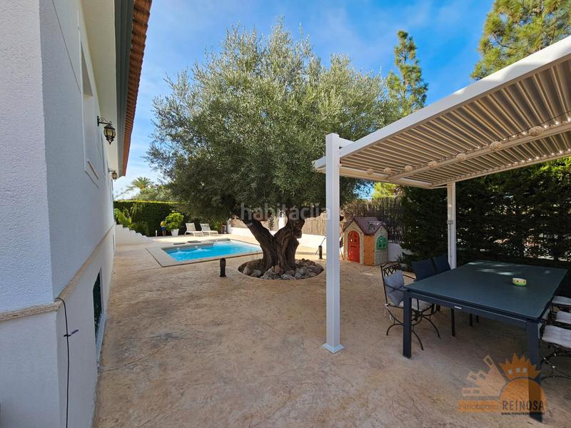 Foto 42ade2ba-b857-438e-abda-cf77bdd8de2f. Xalet amb xemeneia calefacció aparcament piscina a Molina de Segura