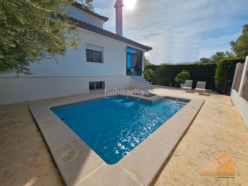 Foto d1ec4559-032f-42fe-9226-c7329c14039b. Xalet amb xemeneia calefacció aparcament piscina a Molina de Segura