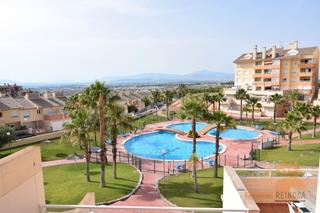 Ground floor in Calle Castillo de Aledo 78