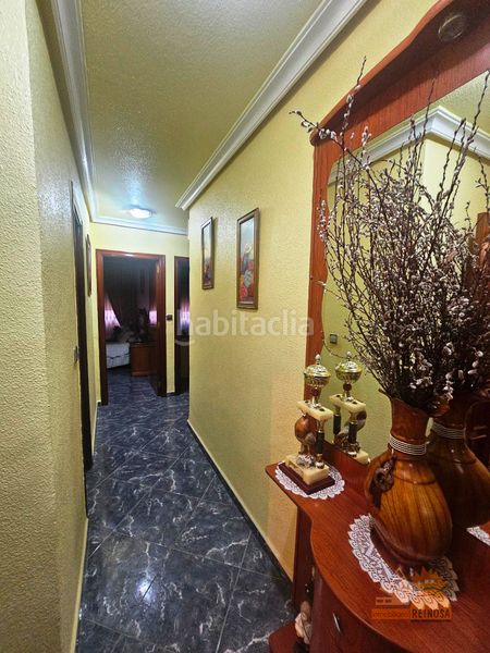 Foto a7744f9f-135c-48fc-82ec-3ed7062fdf8b. Casa adosada en calle sevilla 20 vivienda con bajo comercial en Molina de Segura