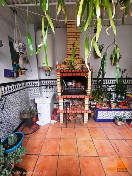 Foto fdb243d1-8046-4472-9f92-728249bfaa13. Casa adosada en calle sevilla 20 vivienda con bajo comercial en Molina de Segura