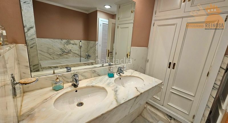 Foto d2c4603c-c95a-452a-aa0a-6c3e999be8ad. Chalet exclusiva villa en urbanización los vientos espacio, privacidad y elegancia en una sola planta. en Molina de Segura