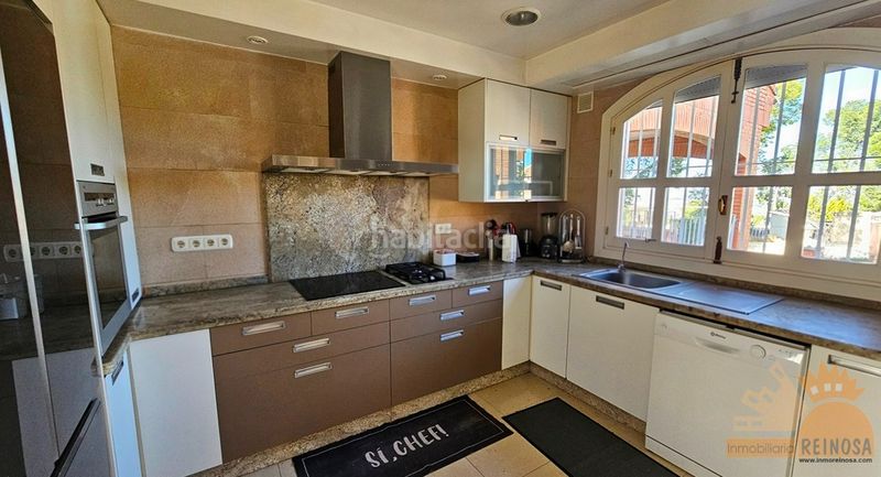 Foto e8f353a9-8028-4124-9d80-ee873e7cc6f3. Chalet exclusiva villa en urbanización los vientos espacio, privacidad y elegancia en una sola planta. en Molina de Segura