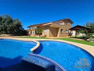Chalet in La Alcayna