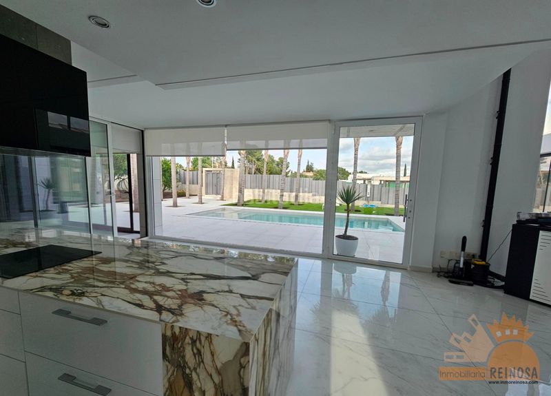 Foto 17692638-6a49-4f01-a3c1-db284a0a084d. Chalet exclusiva villa de diseño en Los Conejos en Molina de Segura