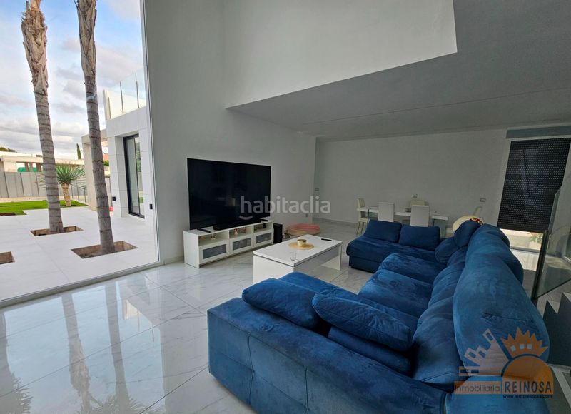 Foto b7acb81e-43ee-488a-a1d1-98ec55c84047. Chalet exclusiva villa de diseño en Los Conejos en Molina de Segura