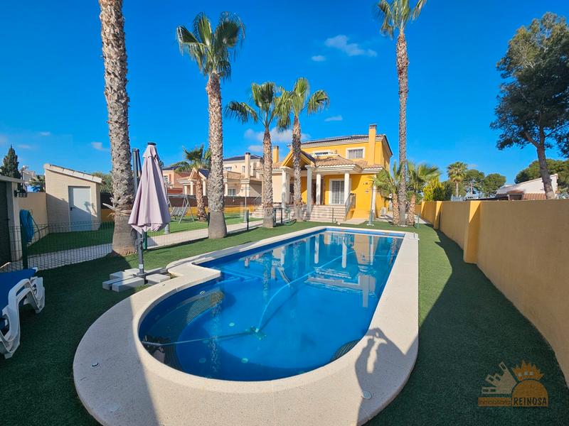 Foto a679dd61-2fed-47fd-8892-4f9a611d5f18. Chalet mit kamin parking pool in La Alcayna Molina de Segura