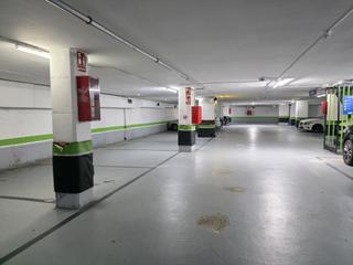 Alquiler Parking coche en Carrer de provença 228. Alquiler plaza de coche!