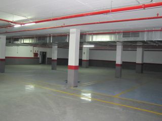 Lloguer Aparcament cotxe en Avinguda de la pallaresa 101. Parking para coche
