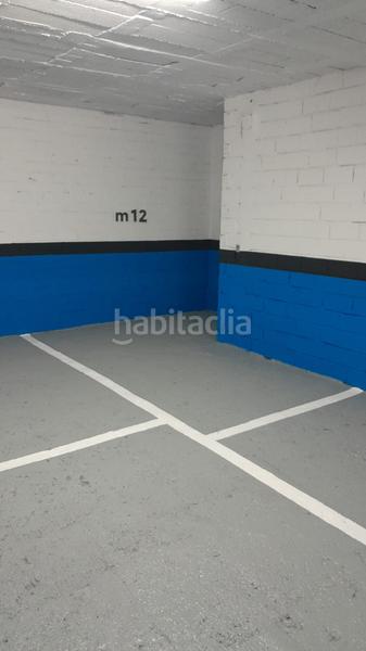 Foto 08143b9a-fa3d-41ec-8390-4dc5cac2e8f1. Lloguer aparcament de moto a carrer de francesc llunell 3 a Esplugues de Llobregat