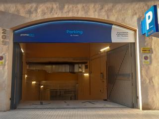 Rent Car parking in Carrer del doctor trueta 209. Abono de lunes a viernes diurno