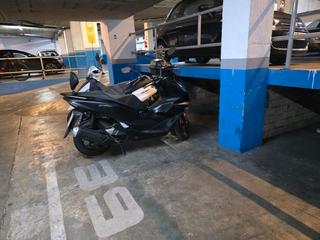 Location Parking moto à Carrer de la indústria 9. Alquiler plaza de moto!