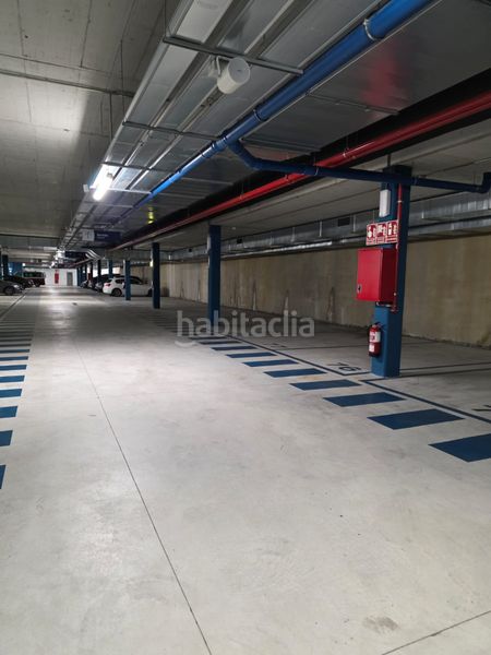 Foto e1b6fadc-b214-40b4-b247-121ef9b0dc9f. Affitto posto auto in carrer del doctor trueta 209 in Barcelona