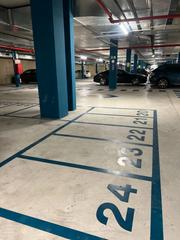 Lloguer Aparcament de moto en Carrer del doctor trueta 209. Alquiler plaza de moto!