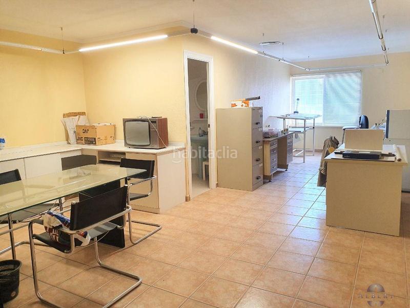 Foto 46a58992-1879-49c9-8522-042ff0f653e8. Capannone industriale in Monòver