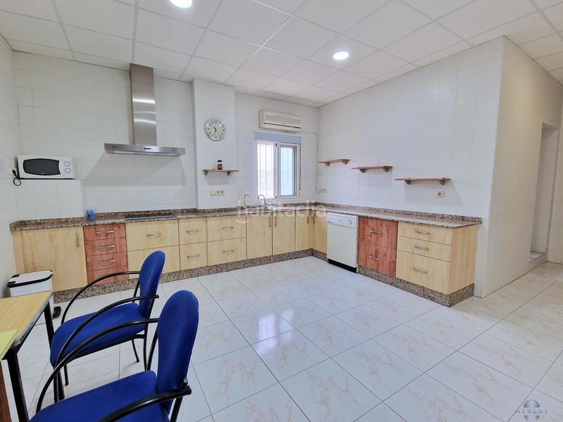 Foto fb0f36a0-cb77-43de-a310-d9a85b930915. Fabrikhalle in Monòver