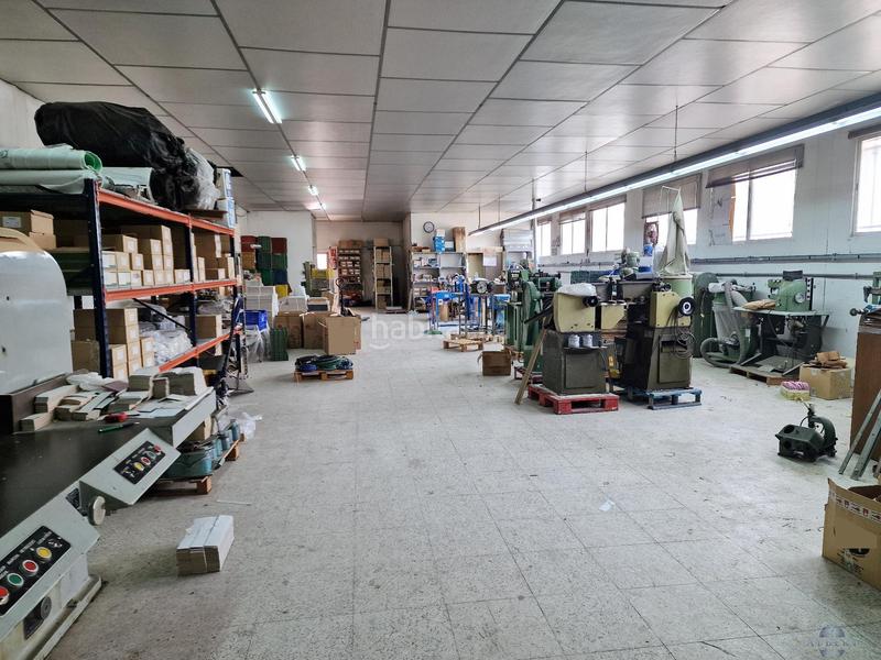 Foto af267d86-80b4-4168-9958-a89b5a89cf17. Fabrikhalle in Monòver