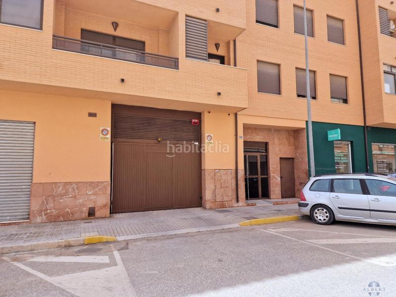 Foto ab044fa7-e123-42c8-9515-afb9f4a5fd85. Aparcament cotxe a ausias march 12 a Novelda