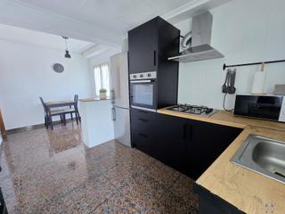 Etagenwohnung in Monòver. Monóvarmonòverpiso