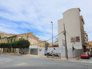Terreny residencial en Av comun valenciana 19. Mon�varmon�verterreno