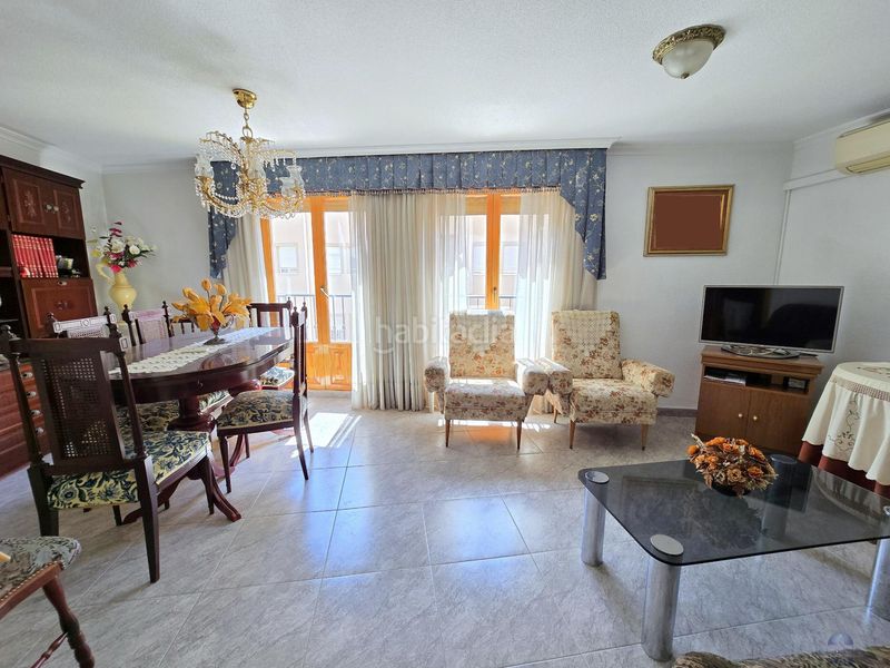 Foto 7fcba425-a162-4840-a12a-013114e114e5. Maison avec parking dans Monòver