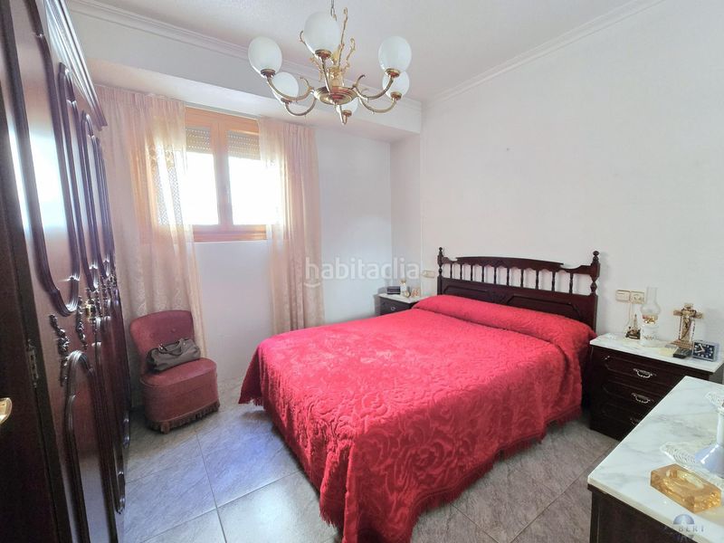 Foto f49a0b25-7b06-45e8-b965-555a2430e576. Maison avec parking dans Monòver