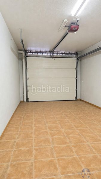 Foto 2b9fecb1-af81-42e8-94a7-dbfadddb2922. Casa amb aparcament a Monòver