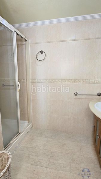 Foto 3a541a79-9ccd-43a2-b62c-2a465a72a4f1. Casa amb aparcament a Monòver
