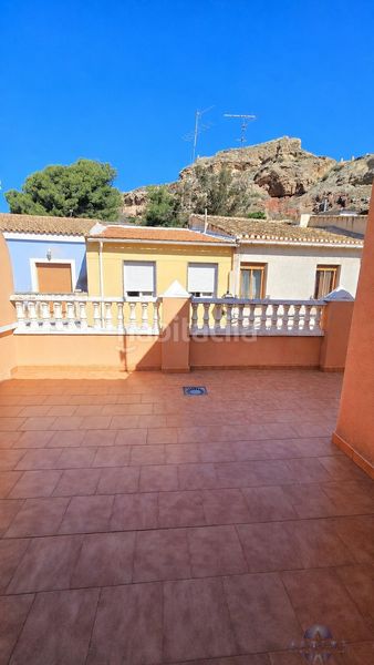 Foto 46737f22-5a50-4785-85f5-cdf9bce35adb. Casa amb aparcament a Monòver