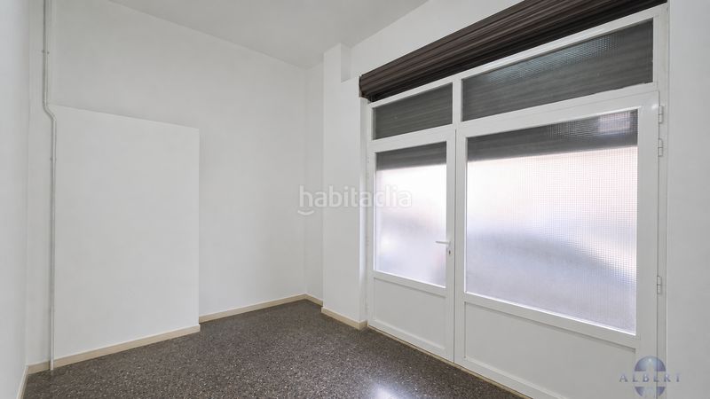 Foto fbfd91ff-0bb9-4af0-834a-421a8df646da. Local comercial a montcada 8 a Monòver