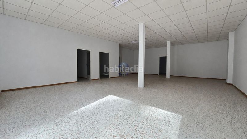 Foto 2b4eb574-2415-47df-adc5-deb8623949f0. Local comercial a Monòver