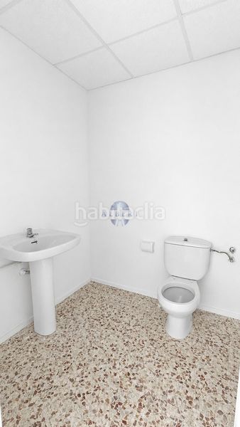 Foto 5bbfbe54-21ff-4c2b-8dd6-f2c5f18beaf8. Local comercial a Monòver