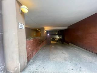 Aparcament cotxe  Sant salvador. Plaza de parking centro cerdanyola