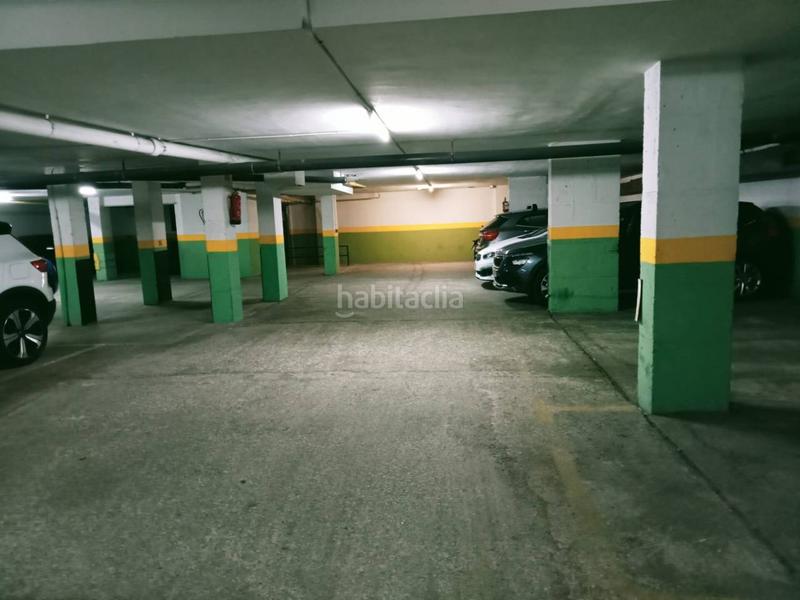 Foto d54b9d4a-30db-417f-bb71-34a142e51fb3. Parking voiture dans Catalunya - Fontetes Cerdanyola del Vallès