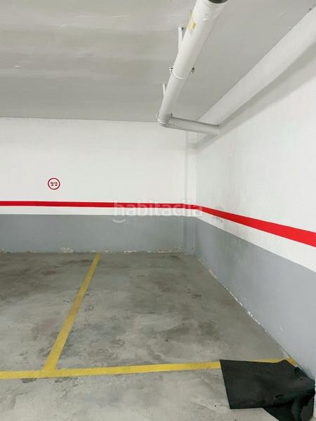 Foto 3468ef64-2e4b-4ee1-9d5e-75fbcb71f3f1. Parking voiture dans Catalunya - Fontetes Cerdanyola del Vallès