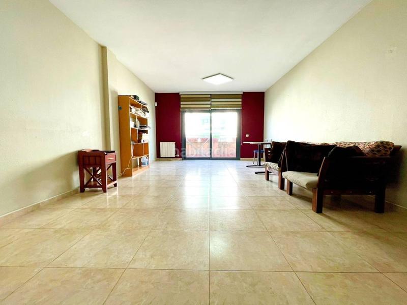 Foto 82dd1628-ac06-4cd5-bf63-3cd34bc7c88e. Pis amb calefacció a Sant Ramón Cerdanyola del Vallès