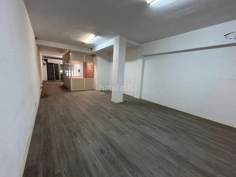 Foto d369ed09-ef34-4ec9-a236-428a8bb94e38. Local comercial local 2 plantas en Centre Ripollet