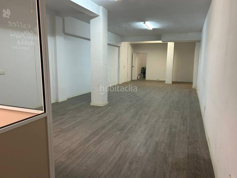 Foto ec04b168-4210-45a5-9bf2-72742badce97. Local comercial local 2 plantas en Centre Ripollet