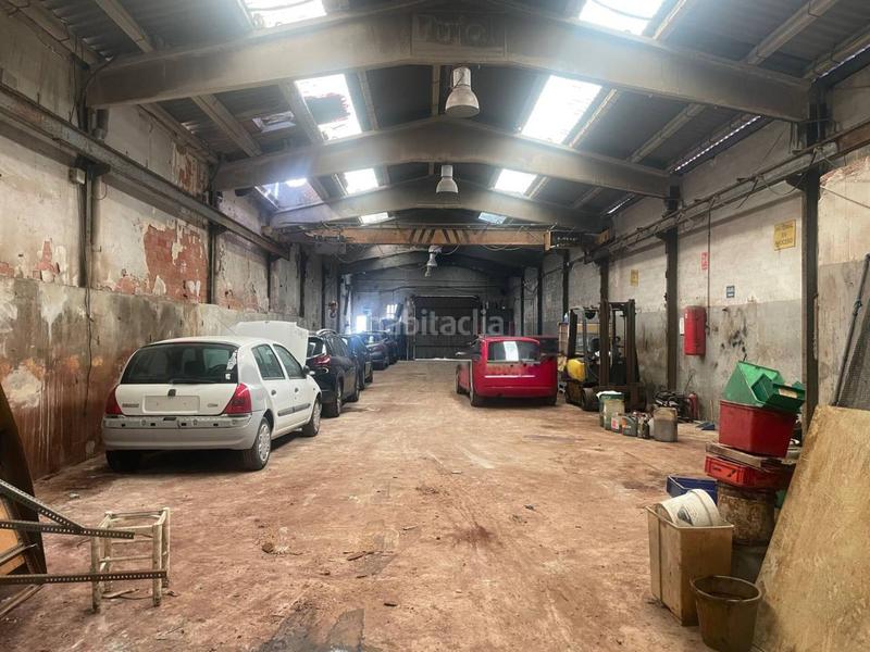 Foto 0b4cd69a-b45a-400d-b154-5daaeb3ea196. Bâtiment à usage industriel dans Sant Ramón Cerdanyola del Vallès