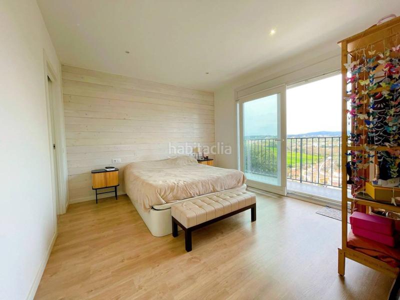 Foto 37c0e66b-8419-4630-8c56-d9d7c3aebe1e. Casa con riscaldamento parcheggio in Montflorit Cerdanyola del Vallès