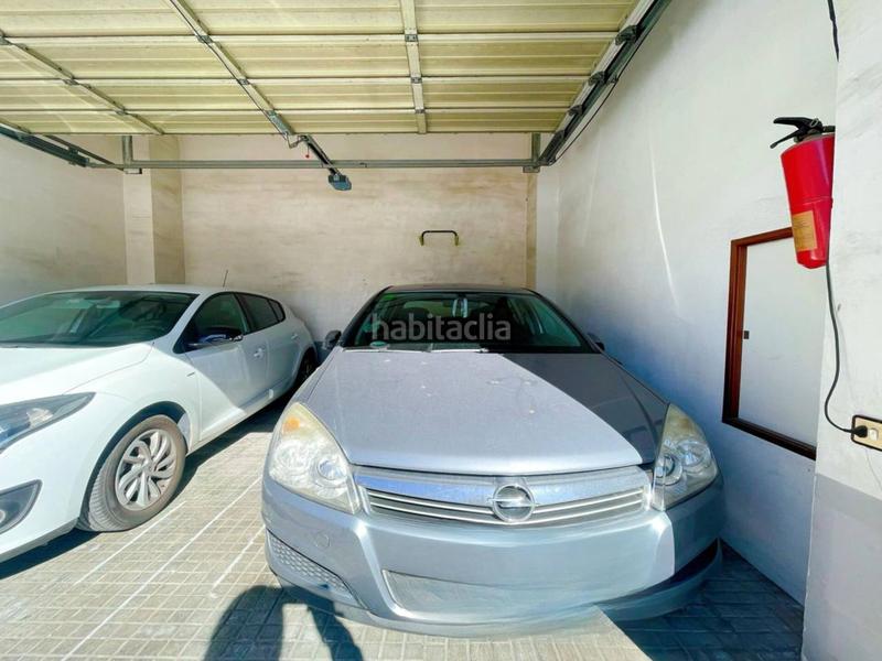 Foto c3ee6cc2-e1db-4068-b3d5-77b05e003983. Aparcament cotxe a Centre-Cordelles Cerdanyola del Vallès