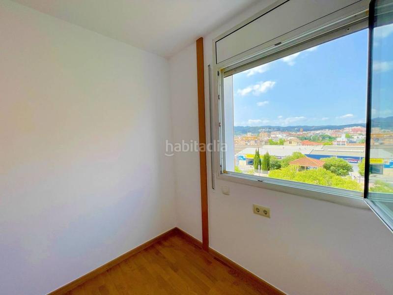Foto a2fd3419-3f43-49b0-bd45-5d31ba2a8af6. Appartamento con riscaldamento parcheggio piscina in Ripollet