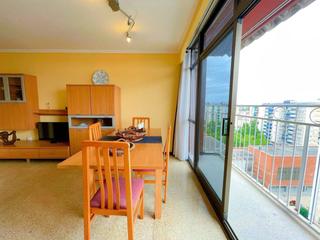 Pis  Palacio valdés. Piso atico exterior 3 hab con ascensor.