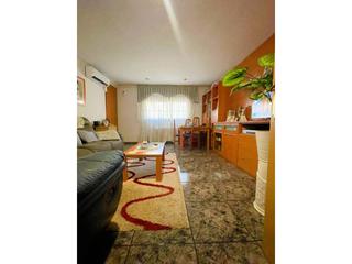 Pis  Santa elvira. Piso en venta en can cuis