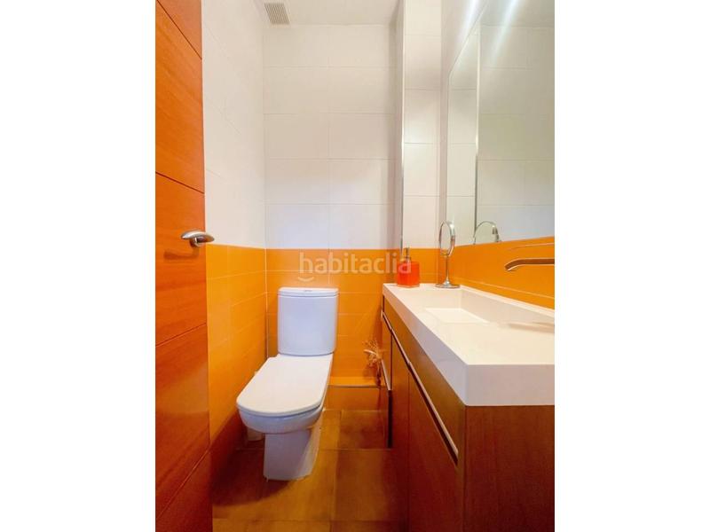 Foto 5a13a4ac-0bcb-4494-b478-c540dce350be. Casa adosada  con jardin , garaje y trastero excelente ubicación en Cerdanyola del Vallès