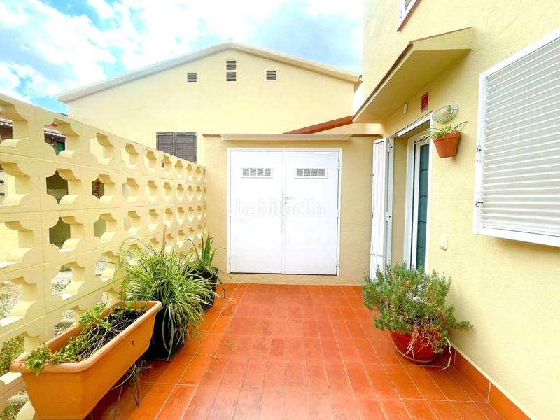 Foto 5be68cf8-f53c-467a-9deb-382eade8ccc2. Casa adosada  con jardin , garaje y trastero excelente ubicación en Cerdanyola del Vallès