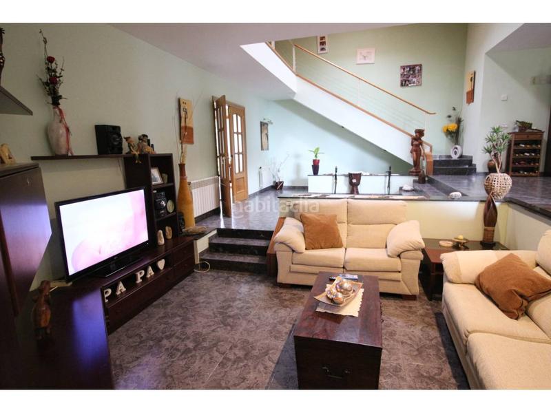 Foto 23b02626-0d96-4dd6-a8e1-076b7ac0fca2. Maison avec chauffage parking piscine dans El Racó-Sant Feliu del Racó Castellar del Vallès