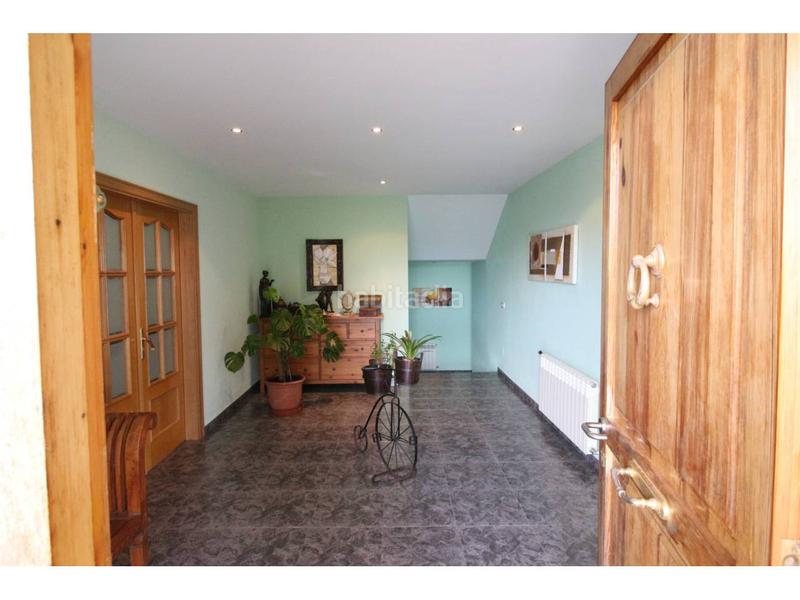 Foto 40a02425-2465-4829-973f-81fb3bd5a332. Maison avec chauffage parking piscine dans El Racó-Sant Feliu del Racó Castellar del Vallès